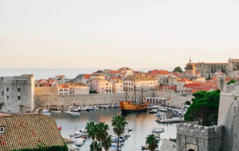 Dubrovnik Tour - UNESCO jewel of art and sculpture