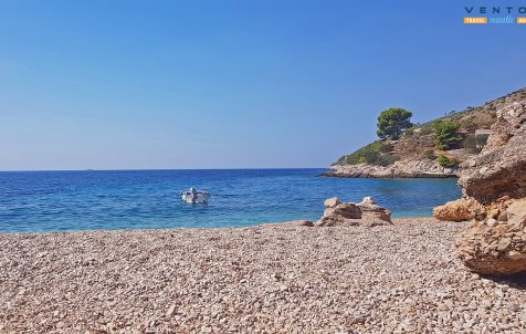 Island Brač & Golden horn - Private speedboat tour